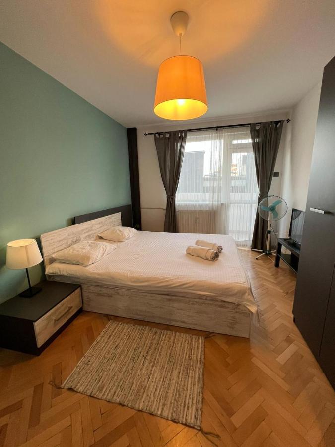 Al Malina 3Bdr Family Apt With Parking Space Near Airport And Iec София Екстериор снимка